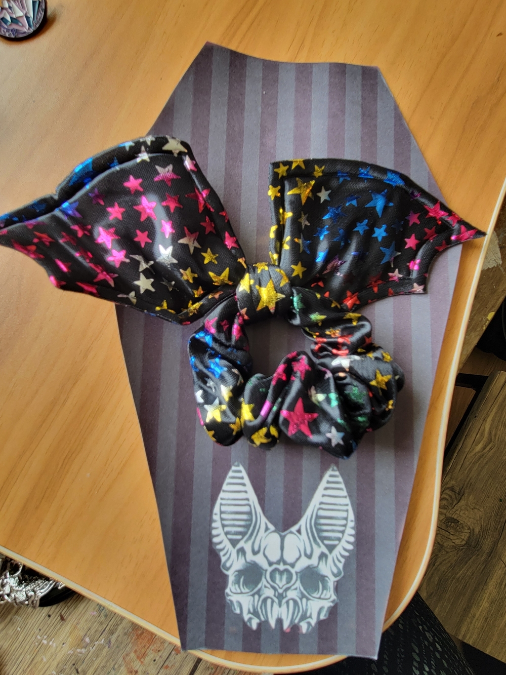 💀NEW💀 Star Print Blackbat Wings   Scrunchie
